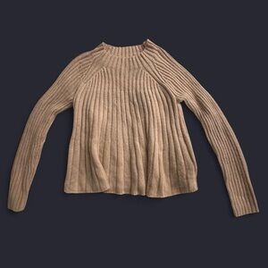 Cupio Ribbed Beige Sweater